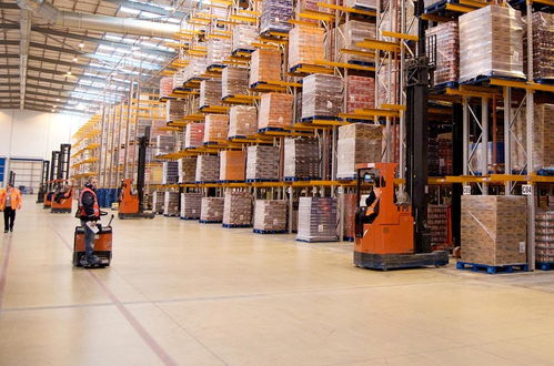 電商 明爭 背后的 暗斗 物流倉儲的自動化之爭